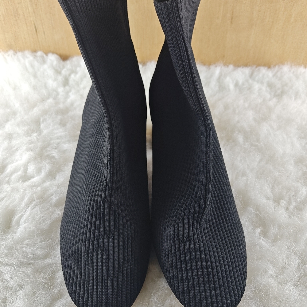Joie Black Fabric Mesh Boots 7M Classy Versatile Basic Minimal Staple